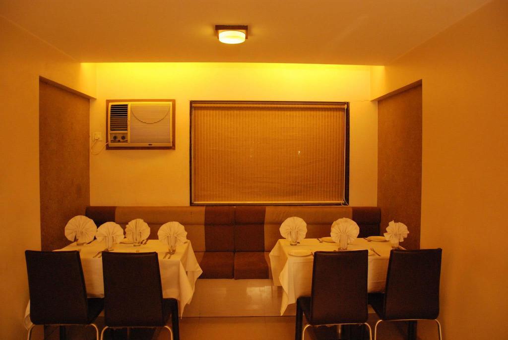 Hotel Tanish Residency Navi Mumbai Exterior foto