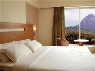 Hotel Tanish Residency Navi Mumbai Exterior foto